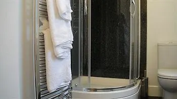 אדינבורו Alba House Hotel