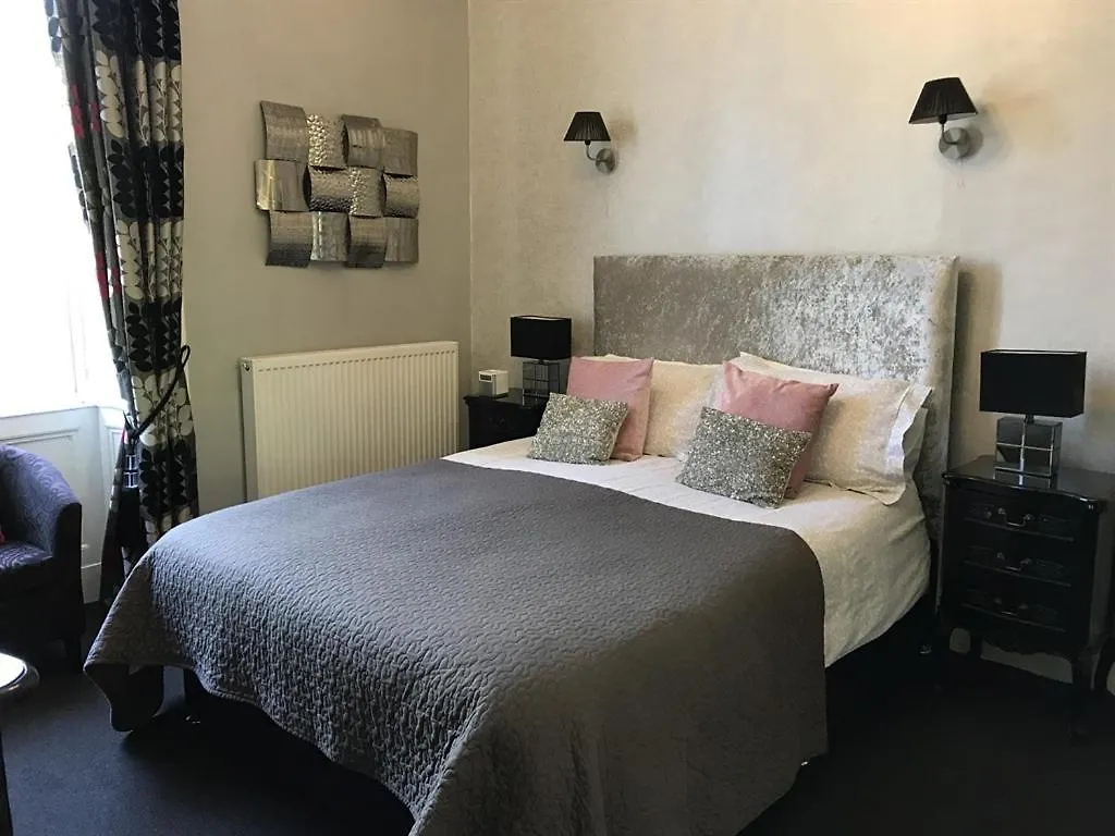 Alba House Hotel Эдинбург 3*,
